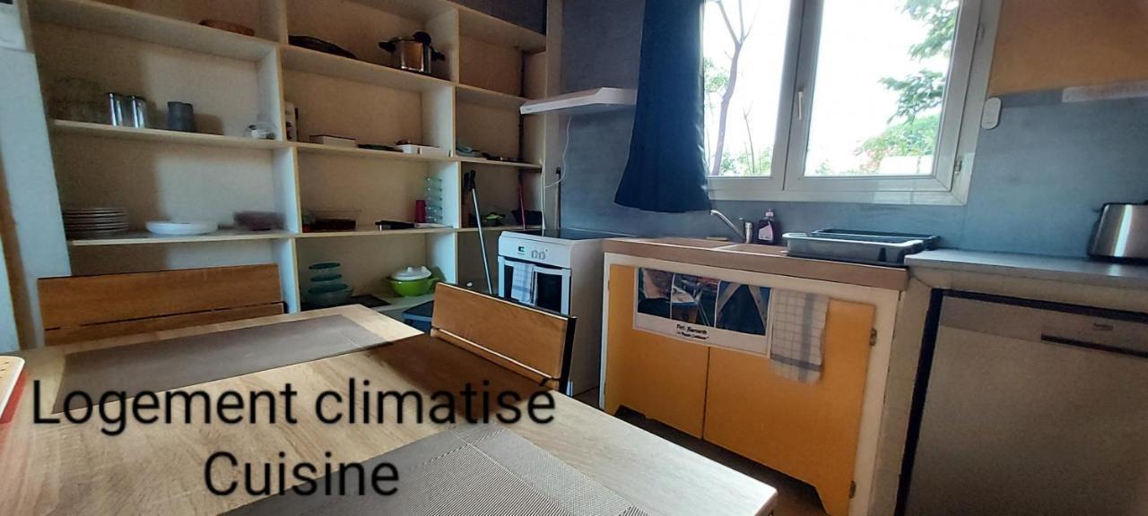 Le Barcares Logement Climatise Pour 6 Personnes, Draps Et Serviettes Non Fournis Air-Conditioned Accommodation For 6 People, Sheets And Towels Not Provided Alojamiento Con Aire Acondicionado Para 6 Personas, Sabanas Y Toallas No Incluidas ภายนอก รูปภาพ