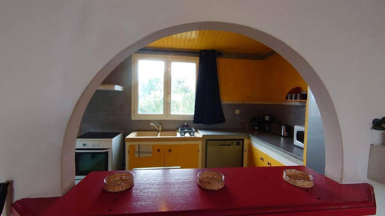 Le Barcares Logement Climatise Pour 6 Personnes, Draps Et Serviettes Non Fournis Air-Conditioned Accommodation For 6 People, Sheets And Towels Not Provided Alojamiento Con Aire Acondicionado Para 6 Personas, Sabanas Y Toallas No Incluidas ภายนอก รูปภาพ